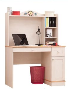 Письменный стол – это великолепный пример лаконичной и качественной мебели